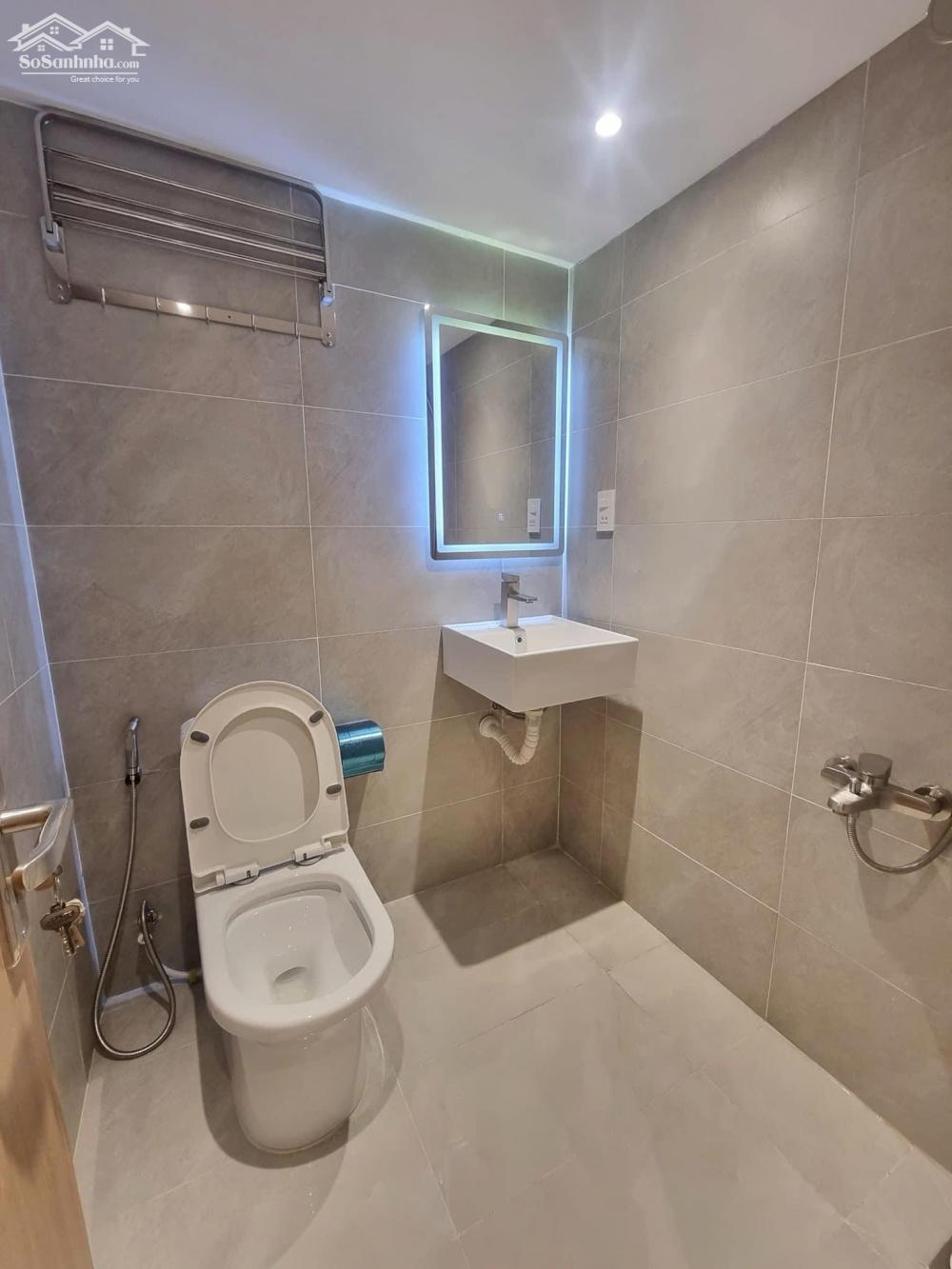Cho Thuê Studio Ban Công ngay Phan Đăng Lưu Bình Thạnh LH:0974735831