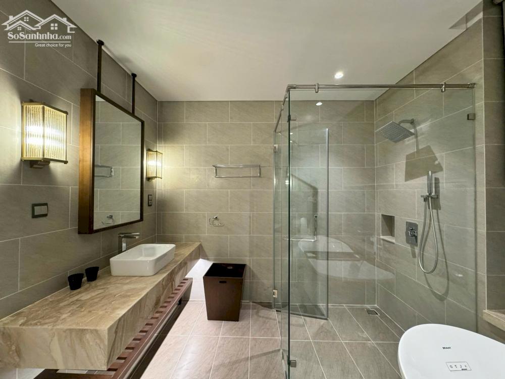 Cho thuê biệt thự Grand Wynhdam CR 4PN - Full nội thất - Liền kề sân Golf view biển 45tr/ tháng