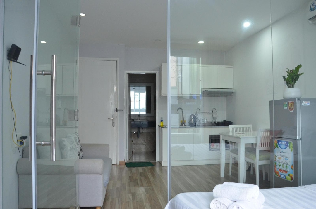 1 Phòng Ngủ40M2 Cửa Sổ Thoáng Full Nội Thất,Thang Máy,Gần Bờ Kè,Cầu Bông,Chợ Tân Định,Horizon Tower Quận 1