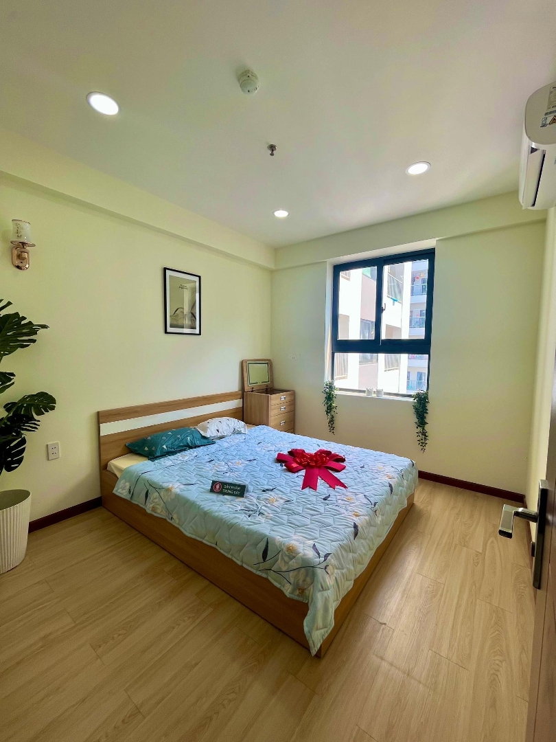 Cho Thuê Căn Hộ Giá Rẻ Thuận An Bình Dương Iris Tower Mới Bàn Giao Giá Chỉ 5 Triệu Căn 2 Phòng Ngủ2Wc