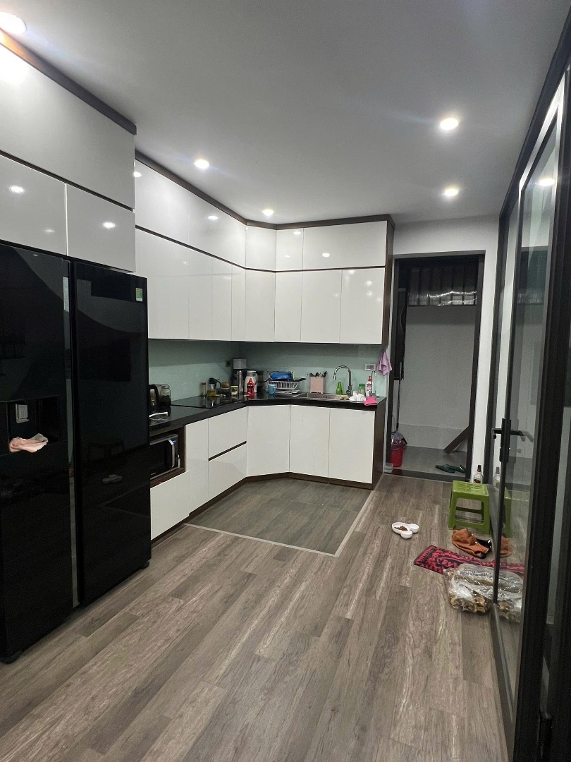 Bán Nhà Liền Kề Phùng Khoang-Ô Tô Tránh-Thang Máy-Vỉa Hè Rộng - 69M2*6T*Mt6-2 Thoáng-Nội Thất Xịn