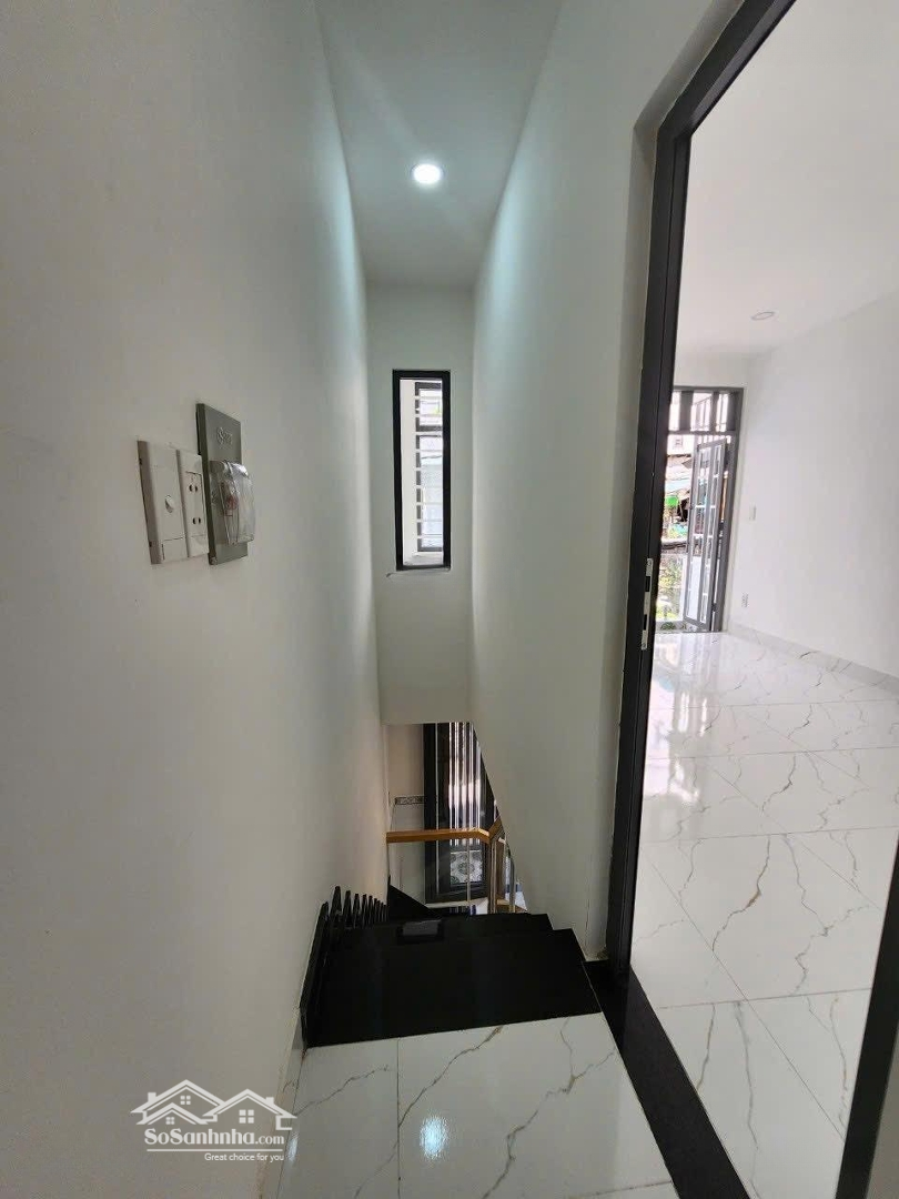 Nhà Nguyên Căn Cmt8 H3G 4X9M Trệt 1 Lầu 2 Phòng Ngủ 2 Vệ Sinh- 14 Triệucó Thương Lượng- 0339668168 Xem Nhà Ngay