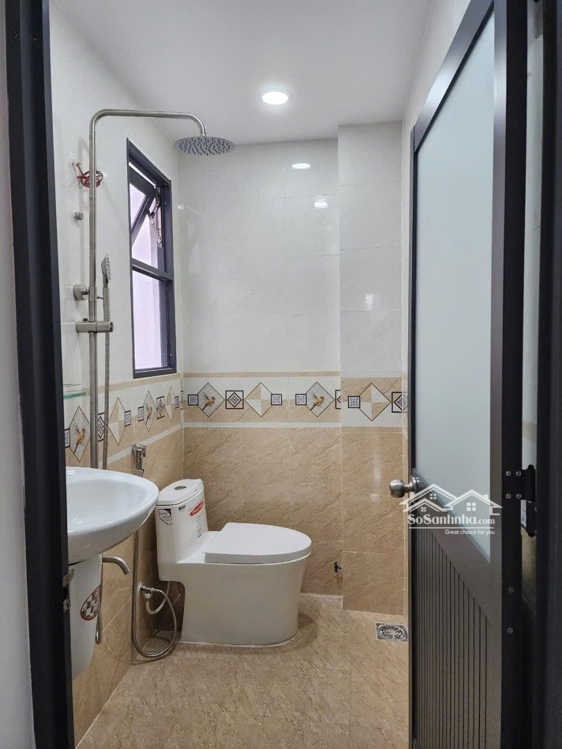 Nhà Nguyên Căn Cmt8 H3G 4X9M Trệt 1 Lầu 2 Phòng Ngủ 2 Vệ Sinh- 14 Triệucó Thương Lượng- 0339668168 Xem Nhà Ngay