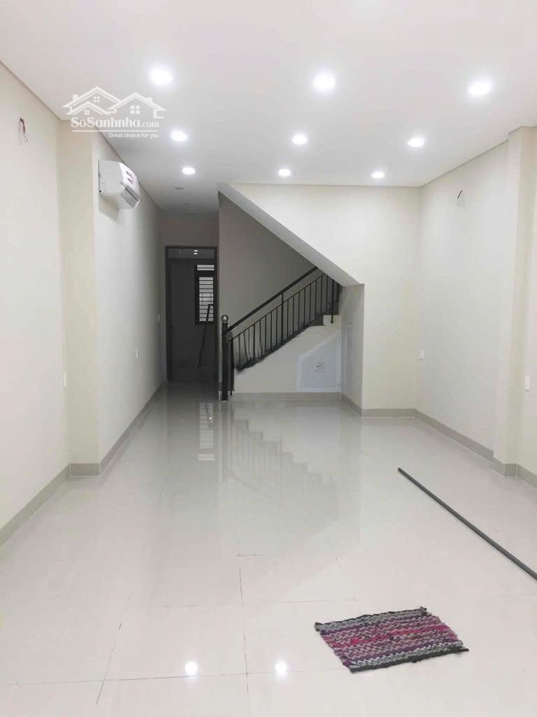 Cho Thuê Nhà Mới Xây Mặt Tiền Lê Bình, Phường 4, Tân Bình,Diện Tích4X20M, 5 Phòng Ngủ 4 Vệ Sinh 4 Tầng Giá 28 Triệu