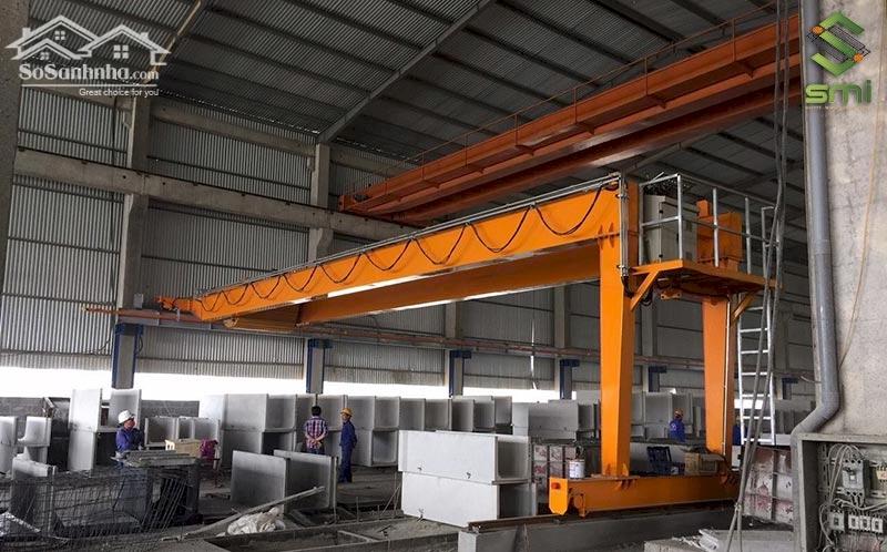 Cần bán bớt kho hàng tại ngã 3 Tân Vạn, Dĩ An, Bình Dương, diện tích 6100 m