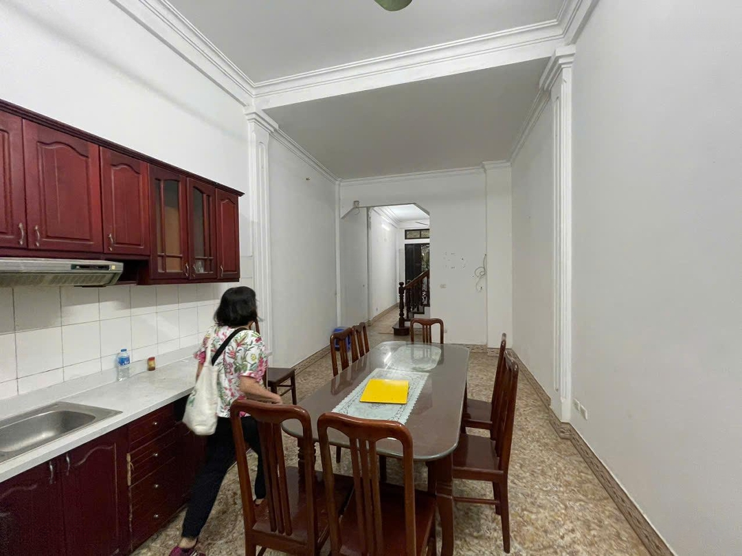 Nhà Riêng Khu Đầm Trấu Bạch Đằngdiện Tích60M2X4T Giá 21 Triệu/Th