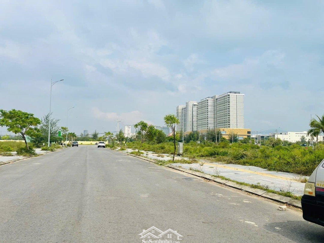 Bán Lô Đường 10,5M Saphia Bãi Tắm Sơn Thuỷ Sát Biển Ngang 7M Xây Khách Sạn Giá View Công Viên