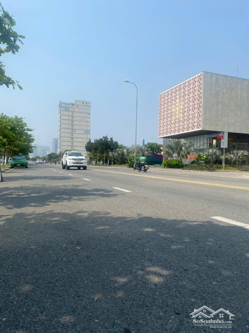 Bán Cặp Đất Mặt Tiền Hoàng Sa - 292M2 Giá Bao Hợp Lý Nhất Thị Trường. Liên Hệ: 0976.309.907