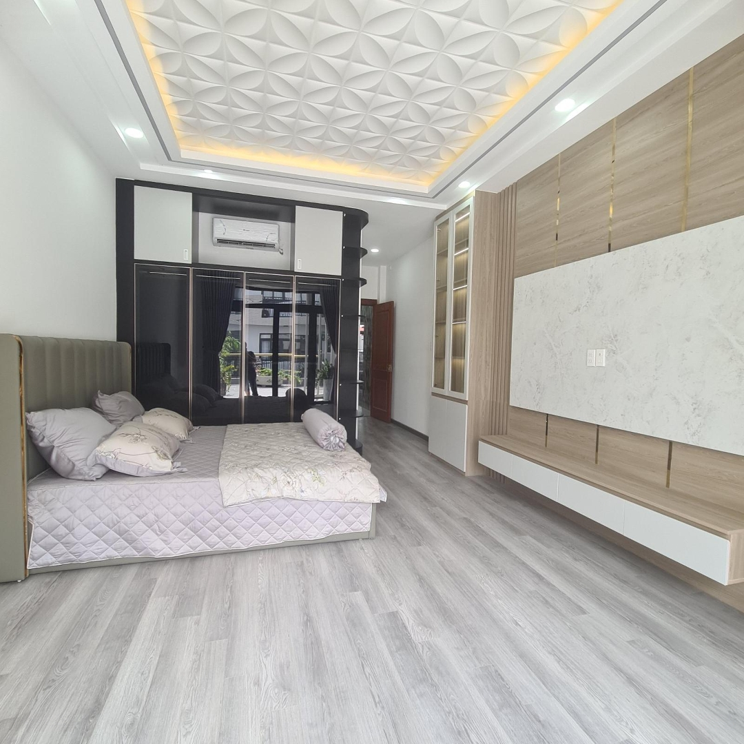 Chính Chủ Bán Nhà Phố 5 Tầng Kdc Lý Phục Man, Có Thang Máy.
