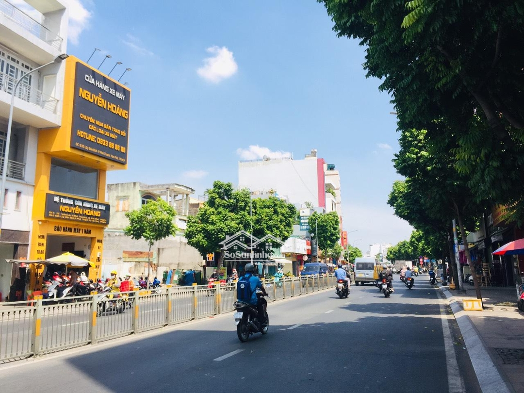 Mặt Tiền Lũy Bán Bích 9,2M X 21M, Khu Showroom - Shop Thời Trang