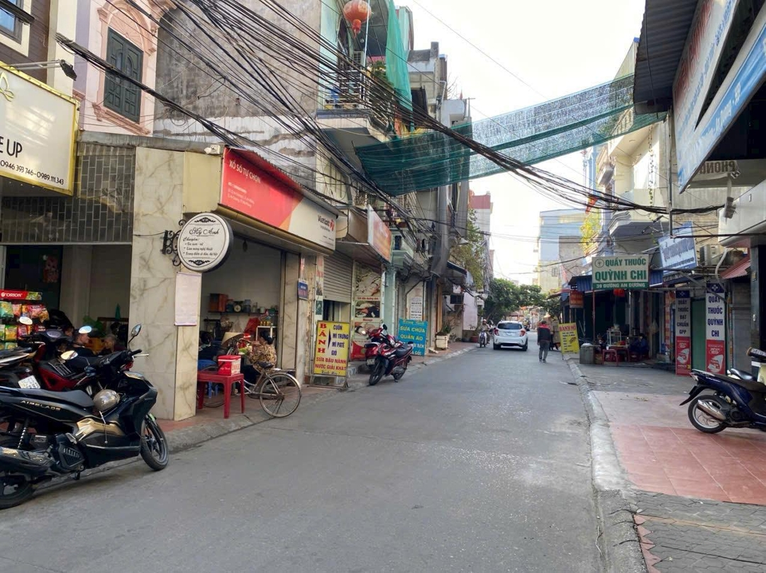 Chỉ Với 3,7 Tỷ Sở Hữu Ngay Nhà 2 Tầng 61M2 Mặt Đường An Dương, An Đồng Kinh Doanh Buôn Bán