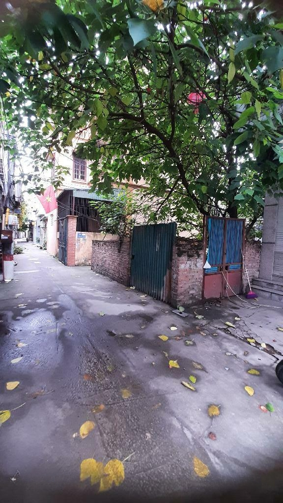 Đất Đẹp, Lô Góc, Tây Trà. Hoàng Mai. Ô Tô Đỗ Cửa, Ngõ Thông. Chia Lô,76M,12 Tỷ