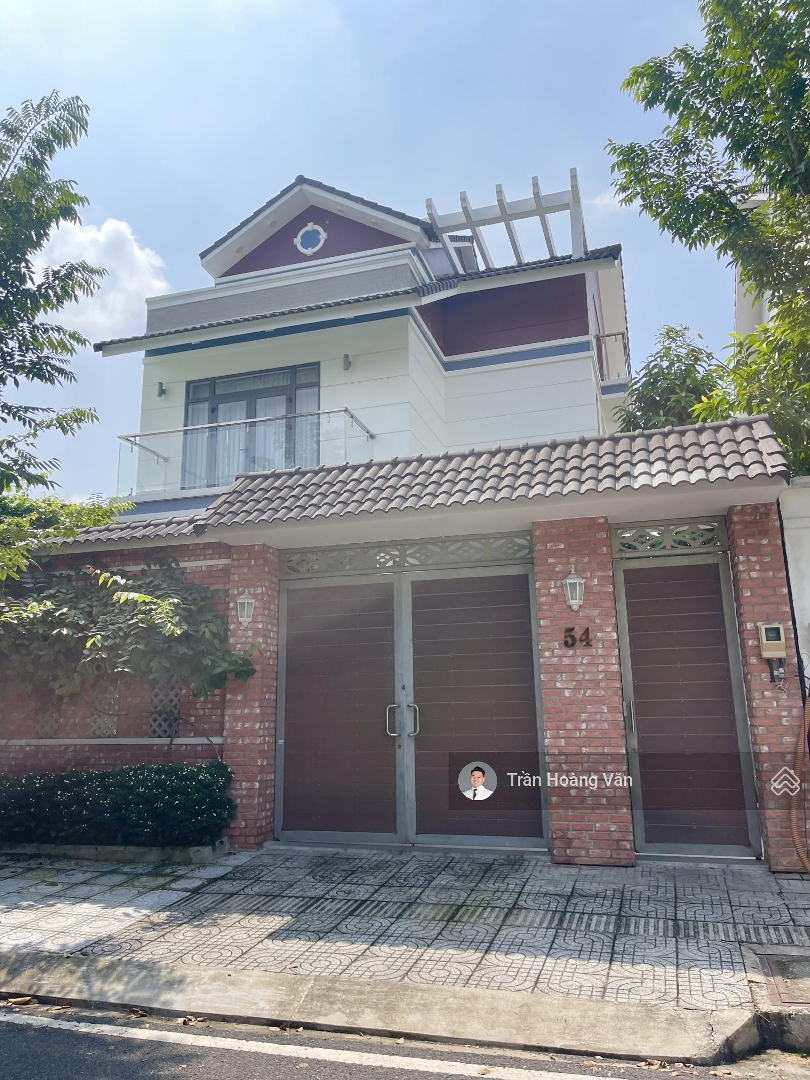 Villa 200M2 Khu Hồng Long, Hiệp Bình, 1 Hầm 2 Tầng Áp Mái, Thích Hợp Mở Spa, Công Ty.