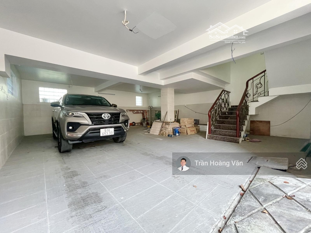 Villa 200M2 Khu Hồng Long, Hiệp Bình, 1 Hầm 2 Tầng Áp Mái, Thích Hợp Mở Spa, Công Ty.