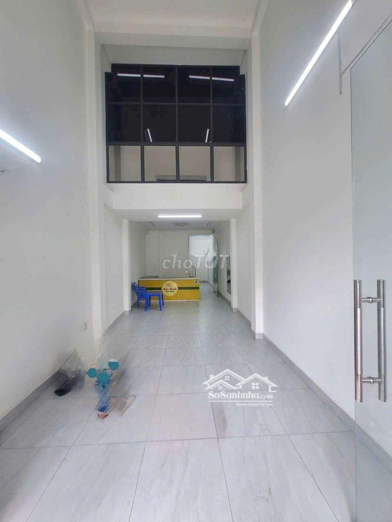 Mặt Tiền Lê Đại Hành, Nhà Mới - Có Thang Máy.