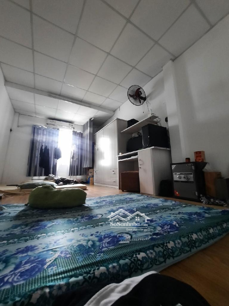 40M2- 4 Tỷ 35 Nhà Hai Mặt Tiền - Lạc Long Quân Q11 Vị Trí Đẹp Kinh Doanh