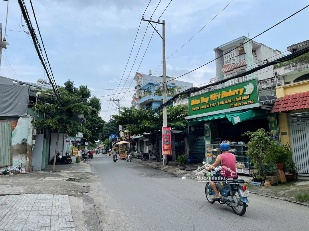 Bán Nhà 131M2 Mặt Tiền Đường Nguyễn Tư Giản Gần Chợ Phạm Văn Bạch, Giá Bán 11.7 Tỷ