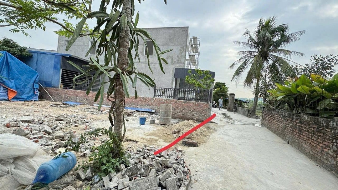 Bán 75M Đất Ngõ 3.2M Tại Đào Yêu, Xã Hồng Thái, Gần Ngay Chân Cầu Kiến An