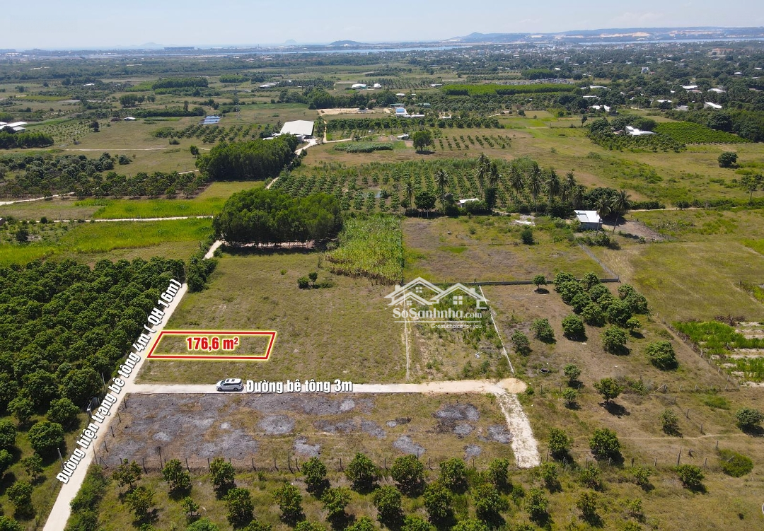 Đất Thổ Cư Ở Đô Thị Cam Nghĩa - Cam Ranh, Đường Bê Tông Quy Hoạch 16M, Pháp Lý Sổ Đỏ