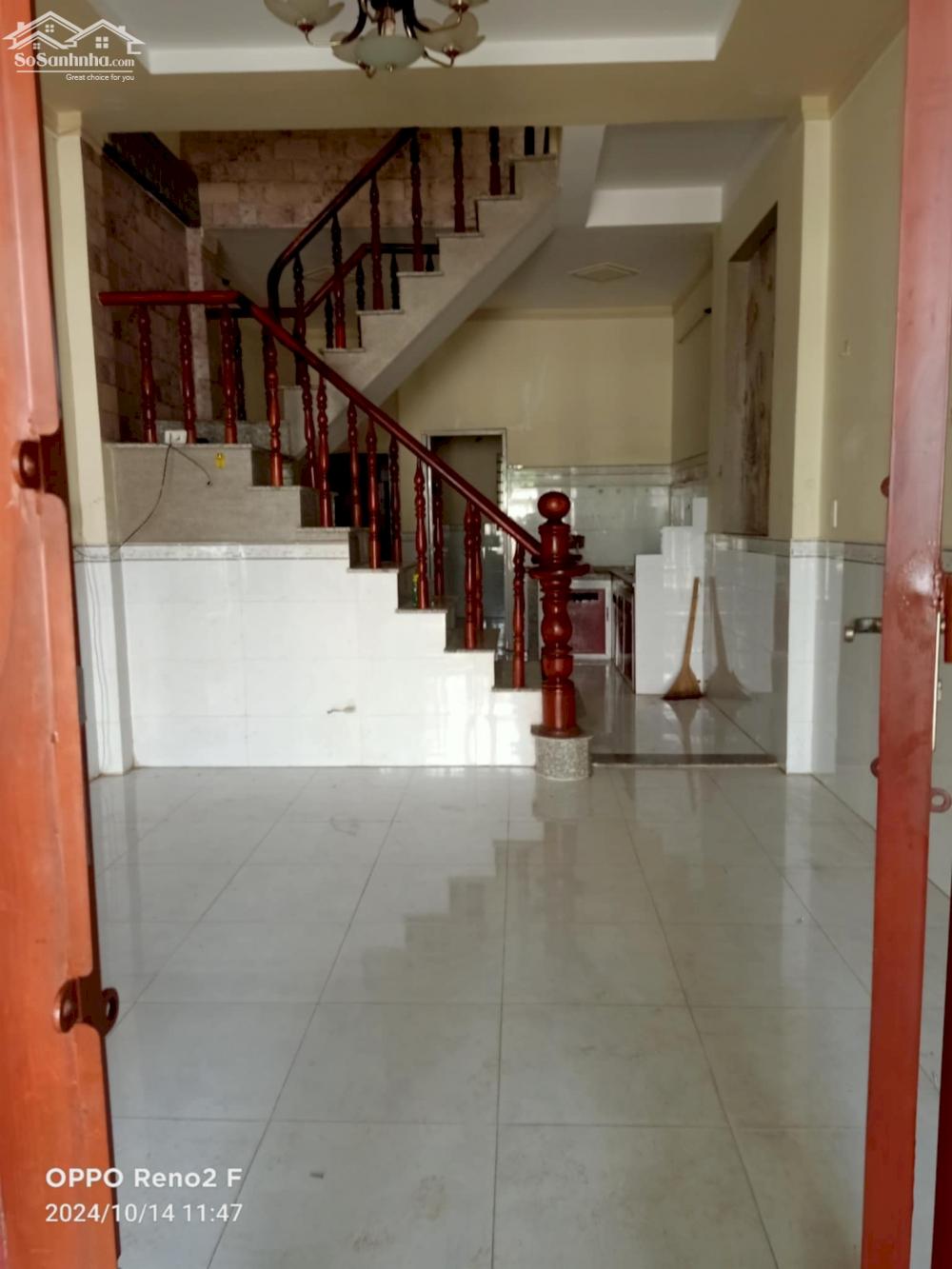 bán nhà xã thạnh phú