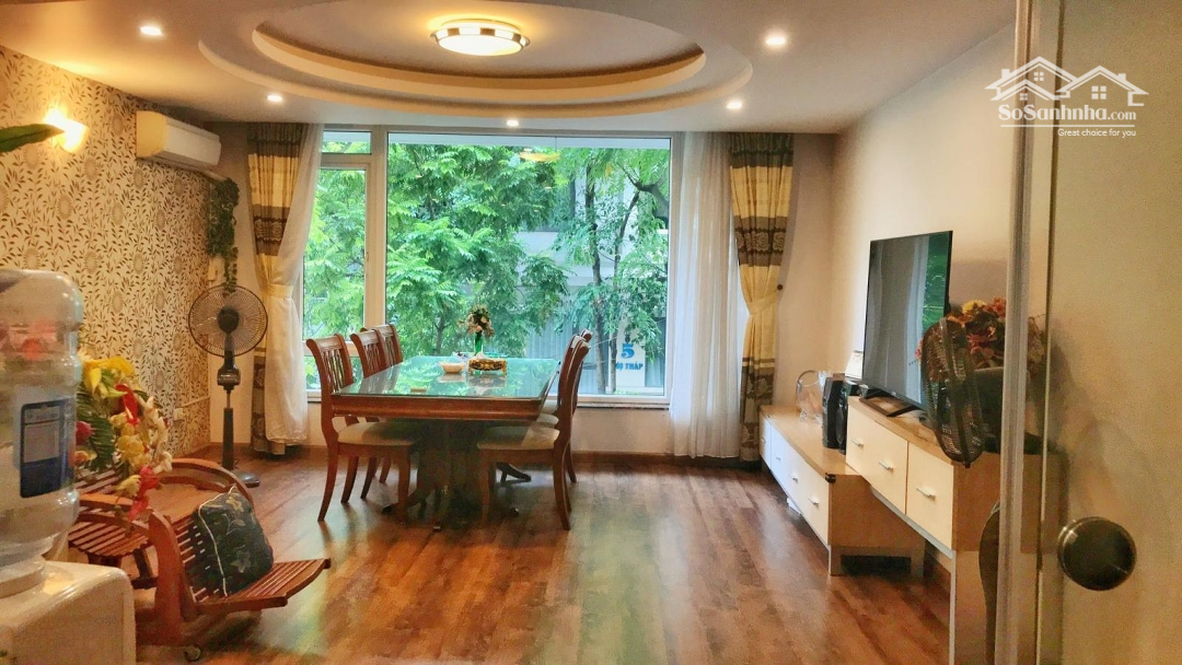 Cho Thuê Nhà Bt Dịch Vọngdiện Tích100M X4T Ô Tô Đỗ Cửa