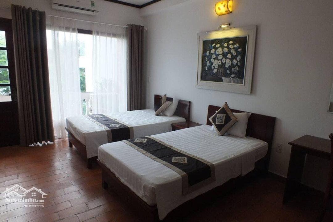 Bán Nhà Mặt Đường Kinh Kinh Doanh View Hồ Tây Cực Kỳ Chill