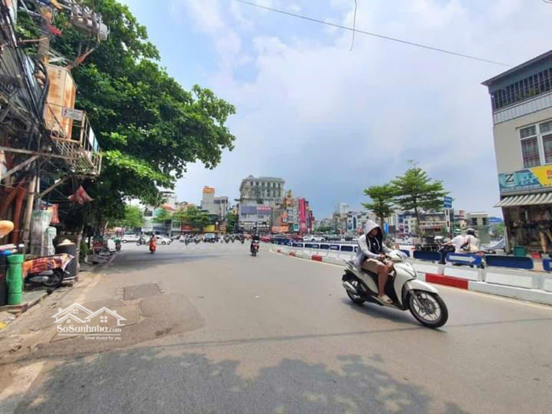 Bán Trung Tâm Đống Đa. Ngõ Ô Tô Tránh, Kinh Doanh. Nhà 2 Mặt Ngõ. 4 Tầng Ở Luôn. 26M2/35M2. 5.95 Tỷ