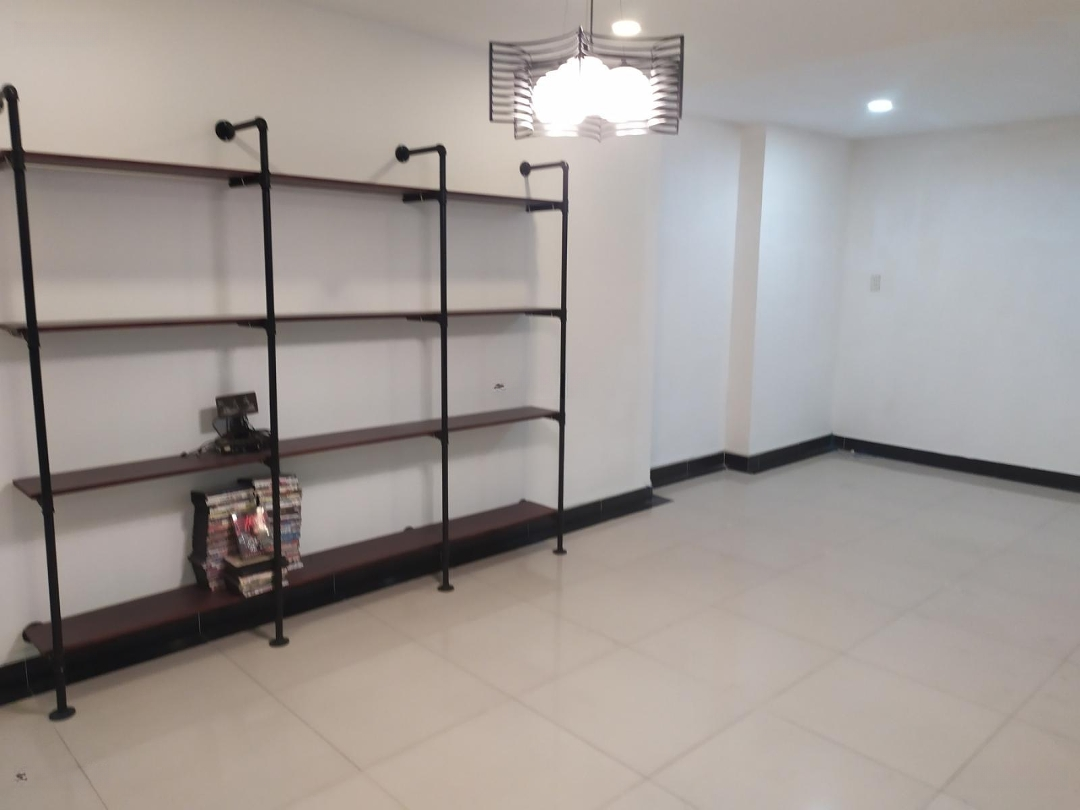 Tôi Cần Tiền Bán Gấp Căn Hộ Thông Tầng Giai Việt Đường Tạ Quang Bửu , Phường 5 Quận 8