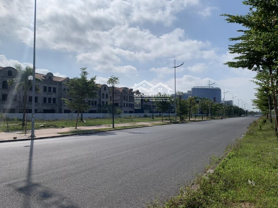 Bán Lô Đất Mặt Đường Liên Khu 8 Đối Diện 18 Toà Chung Cư Hud , Học Viện Chính Sách Và Phát Triển