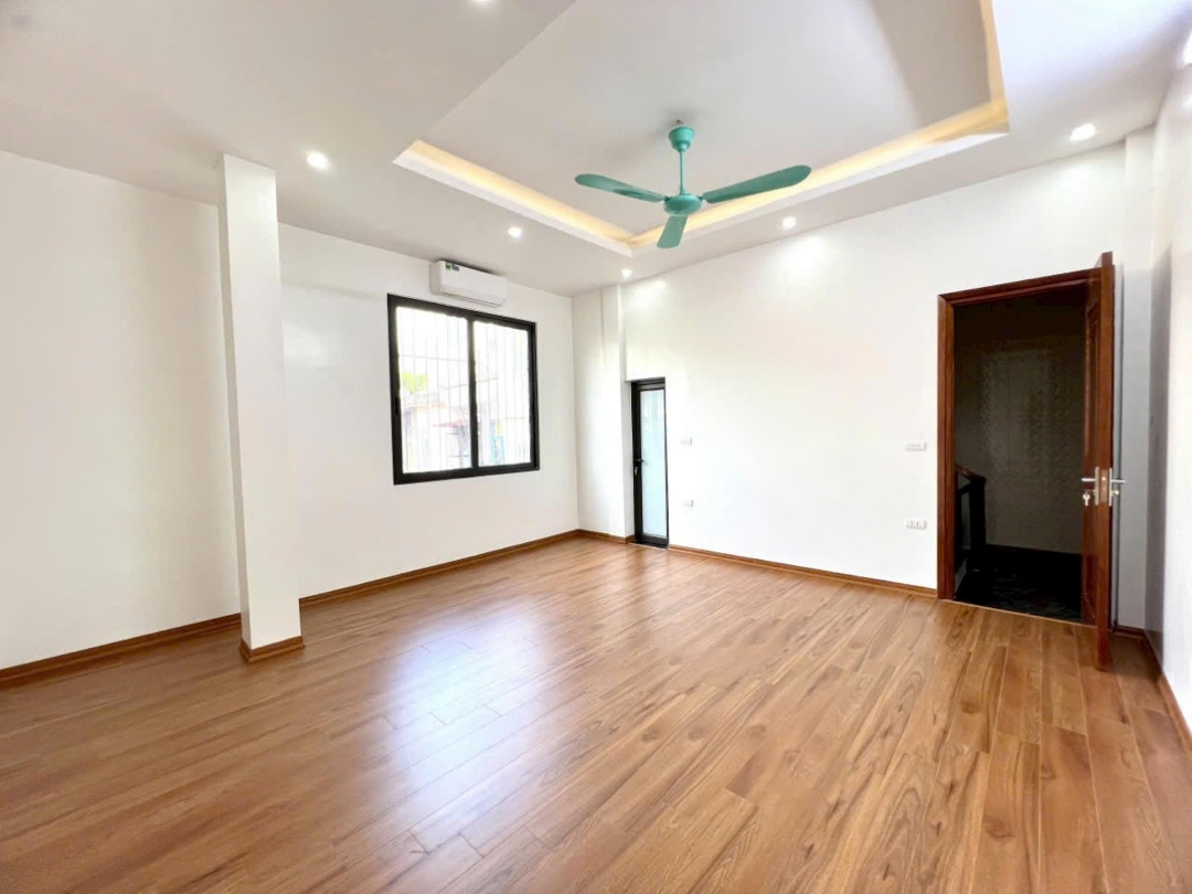 Cơ Hội Đầu Tư Dòng Tiền Lớn: Nhà 5 Tầng, 53M2, Dòng 45 Triệu/Tháng, Gần Cổng Ktx Đh Văn Hóa Tt Đống Đa