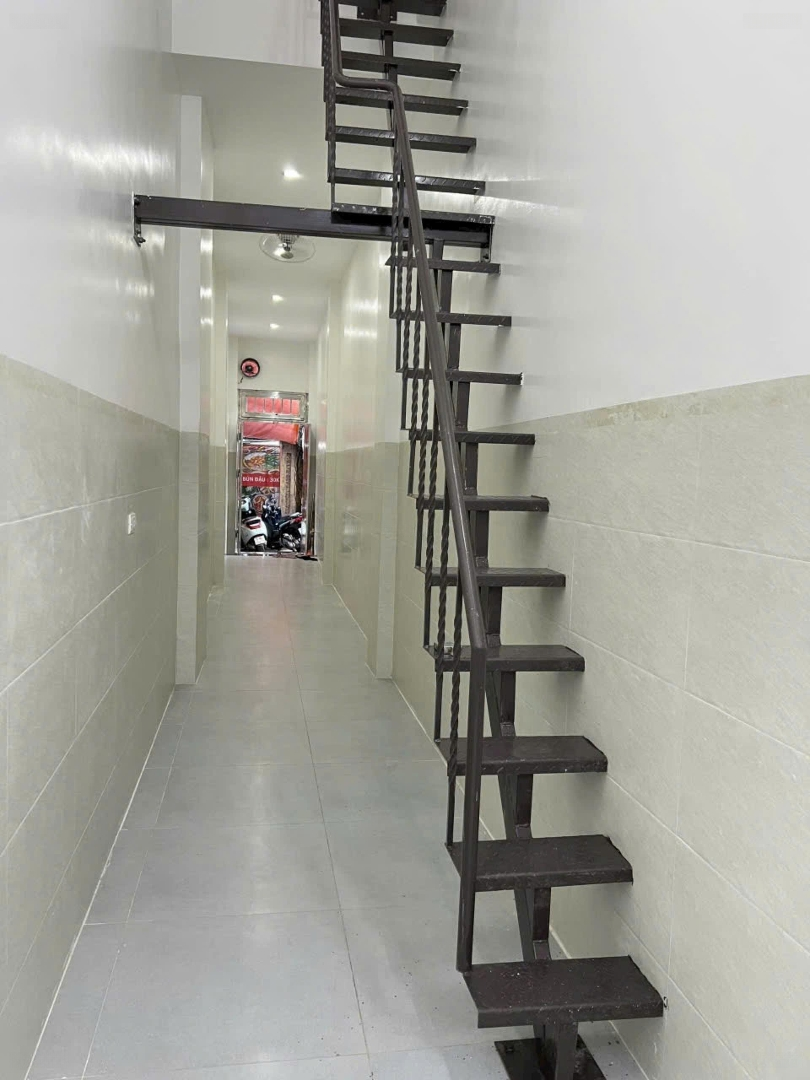 Cơ Hội Đầu Tư Dòng Tiền Lớn: Nhà 5 Tầng, 53M2, Dòng 45 Triệu/Tháng, Gần Cổng Ktx Đh Văn Hóa Tt Đống Đa