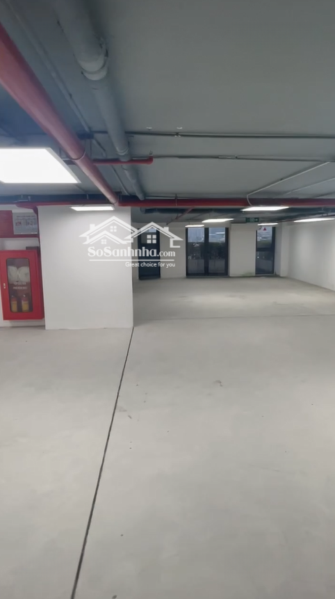 Nhà Mới Cho Thuê Văn Phòng Diện Tích 270M2 Giá Thuê Chỉ 30 Triệu/Th Tại P. Chùa Láng - Đống Đa