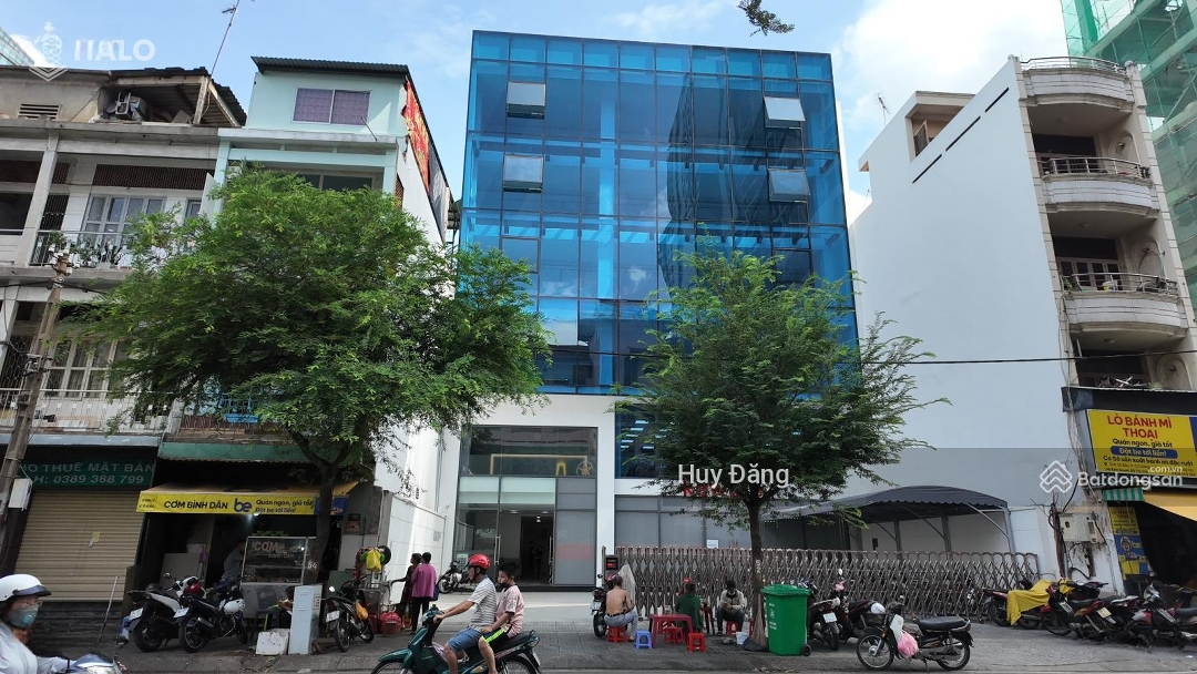 Cho Thuê Văn Phòng Sàn 150M2 View Kính Tặng Nội Thất Trung Tâm Quận 1