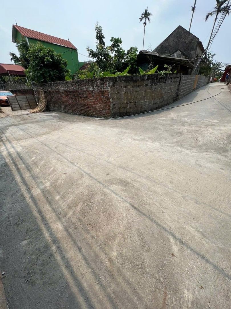 346M2 Cạnh Sông Mặt Tiền 13,5M Nở Hậu, Đường Xe Tải, Cạnh Sông Đồng Quê Đang Mở Rộng Đường 7M