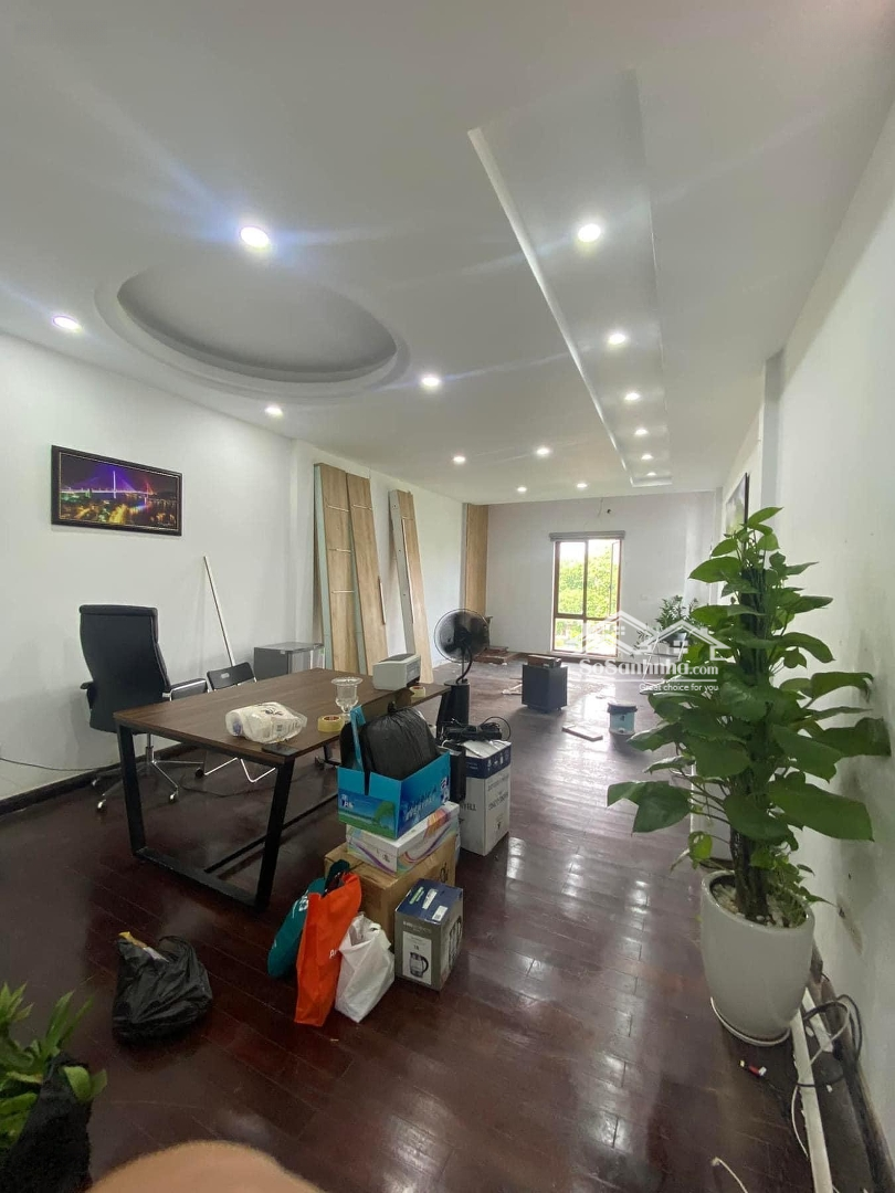 Mặt Phố Nguyễn Khang, Cầu Giấy - Đường Bờ Sông - Kinh Doanh Đỉnh - Diện Tích 62M2X 6 T, 31.8 Tỷ