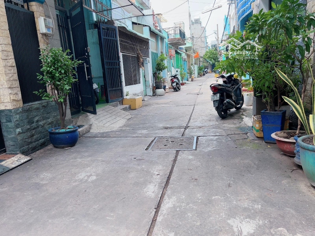 Nhà Bán Đường Thạch Lam - Tân Phú. Giá Bán 5.9 Tỷ Tl