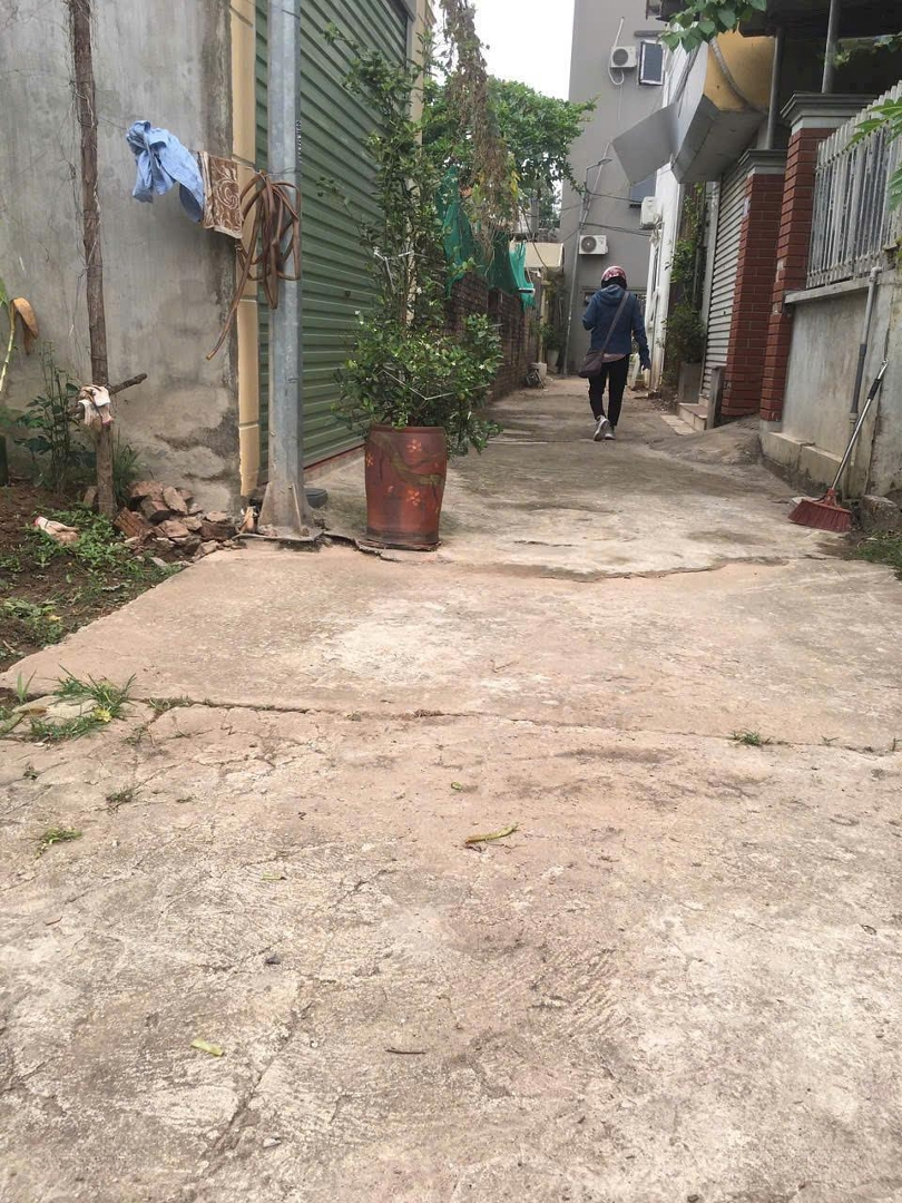 Chính Chủ Bán Đất Đông Dư Ngoài Đê Gia Lâm, Diện Tích: 32.5M2,Mặt Tiền4.18M, Đường Thông Oto Vào, Giá Chào 2Tỷ