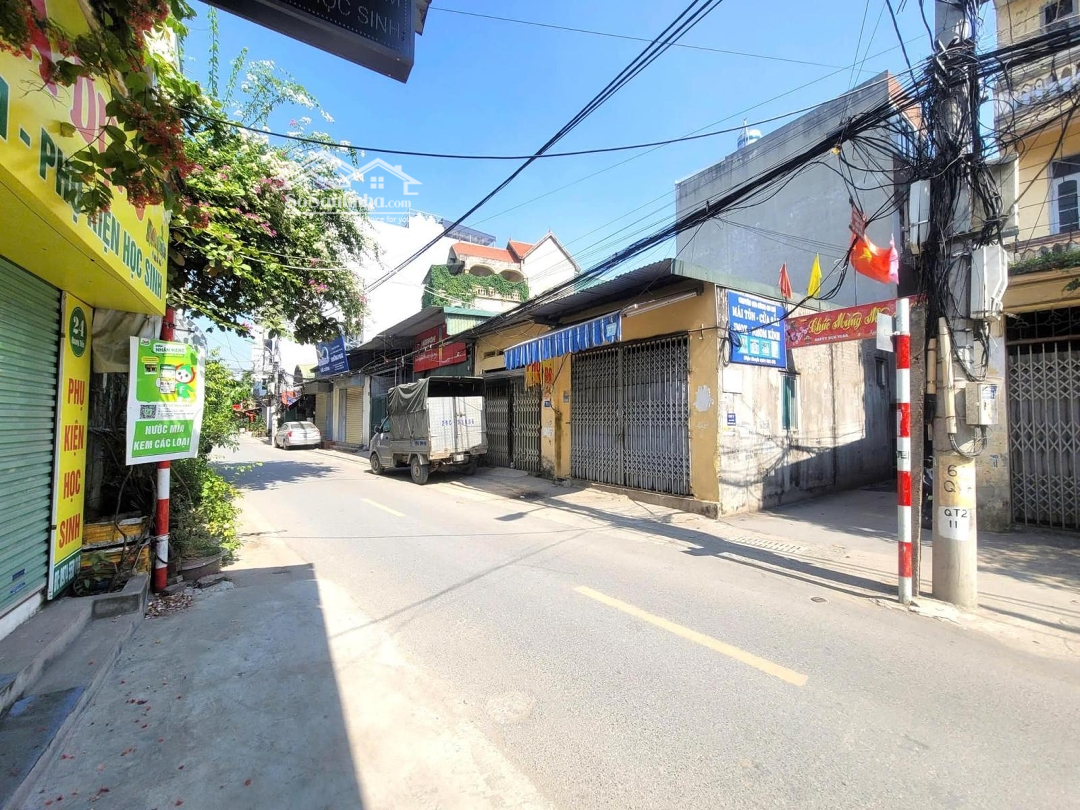 Bán Gấp Nhà Mặt Phố Đường Quang Tiến, 42M2, Mt4.2M, Kd Sầm Uất, Lô Góc Giá Tốt Nhất Chỉ 11,2 Tỷ
