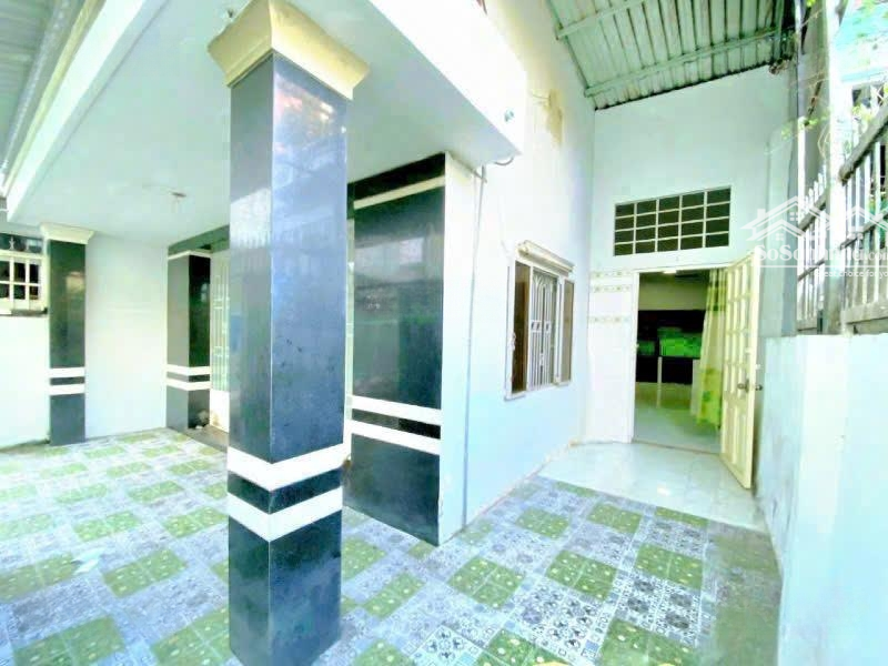 Cách Quận 7 150M Căn Nhà 6.5X11M Khu Dân Cư Hiện Hữu Gần Chợ Trường Học
