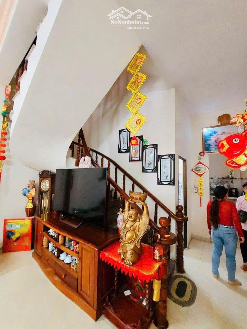 Cho Thuê Nhà Hẻm Xe Hơi Quang Trung, Gần Vincom.diện Tích5X16M, Trệt 3 Lầu. Giá Thuê 14 Triệu/Th