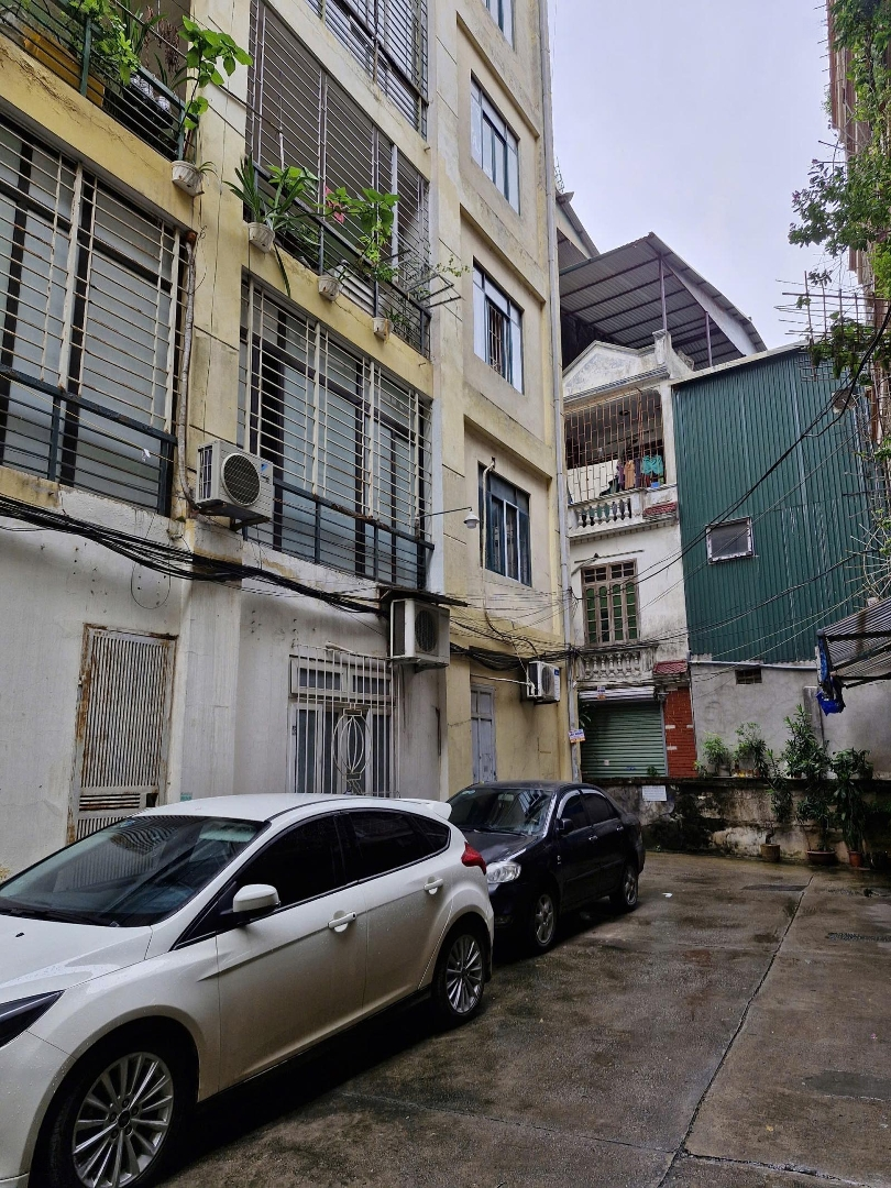 Siêu Hiếm - Chung Cư Duplex - Lô Góc - Văn Cao - Hồ Tây - Dtsd 90M2 - Giá Chỉ 5,6 Tỷ