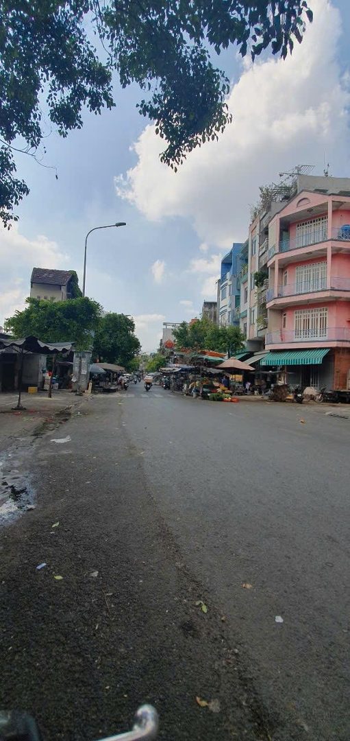 Hot Bán Nhà Mặt Phố, Dòng Tiền Khủng 300 Triệu/Năm, Hoàng Hoa Thám, P5 Bình Thạnh,Diện Tích4X8M, Gía 9,7 Tỷ