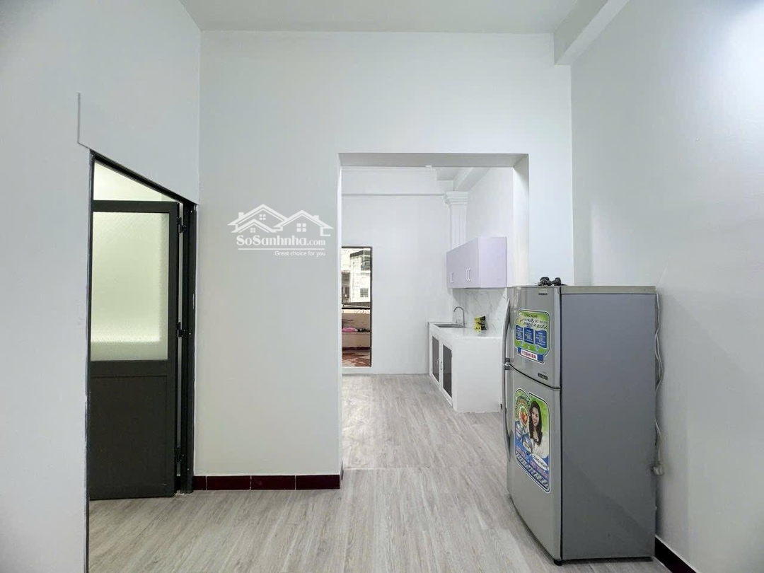 Cho Thuê Chung Cư Mini Giá Siêu Hời Chỉ 9 Triệu Tại Đường Đặng Văn Ngữ, Full Nội Thất, Ban Công Siêu To