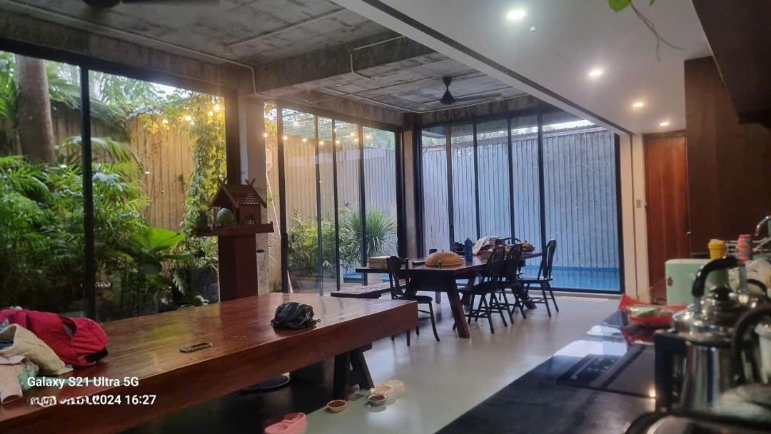 Bán Biệt Thựmặt Tiềnđường Số 6Diện Tích10X19 Cn 190M2 Sân Vườn, Hồ Bơi, Gara... Giá Bán 25 Tỷ Liên Hệ: 0901369345