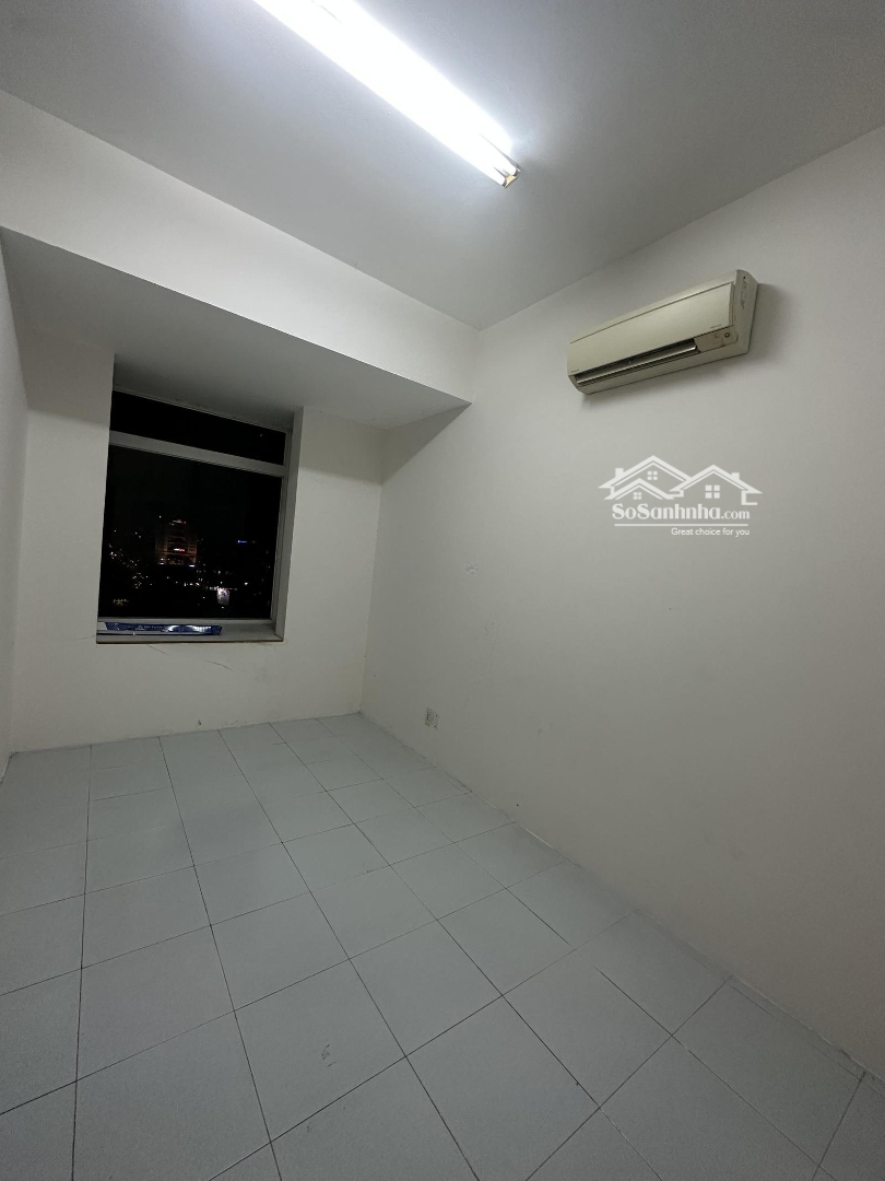 Chính Chủ Cho Thuê Căn Hộ 4 Phòng Ngủ Tại Khu Căn Hộ Thuận Việt, Quận 11 - Giá Chỉ 15 Triệu/Tháng