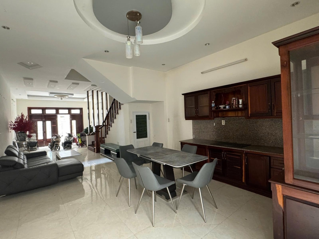 Cho Thuê Nhà 3 Tầng Mặt Tiền Đường Nhựa Rộng 10M - Giá Chỉ 16 Triệu