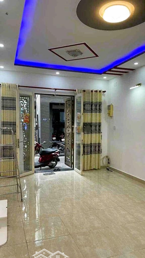 Nhà 1 Lầu, Sân Thượng_Hẽm Xe Hơiquang Trung, P10_4X12M