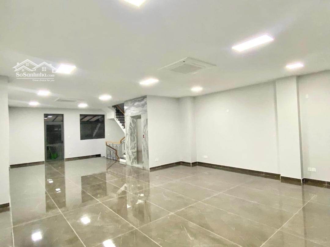Bán Gấp Nhà Đường 7(25M) Đoạn Nối Nguyễn Thị Nhung Và Đinh Thị Thi 7X20M, Hầm + 4 Lầu Vạn Phúc City