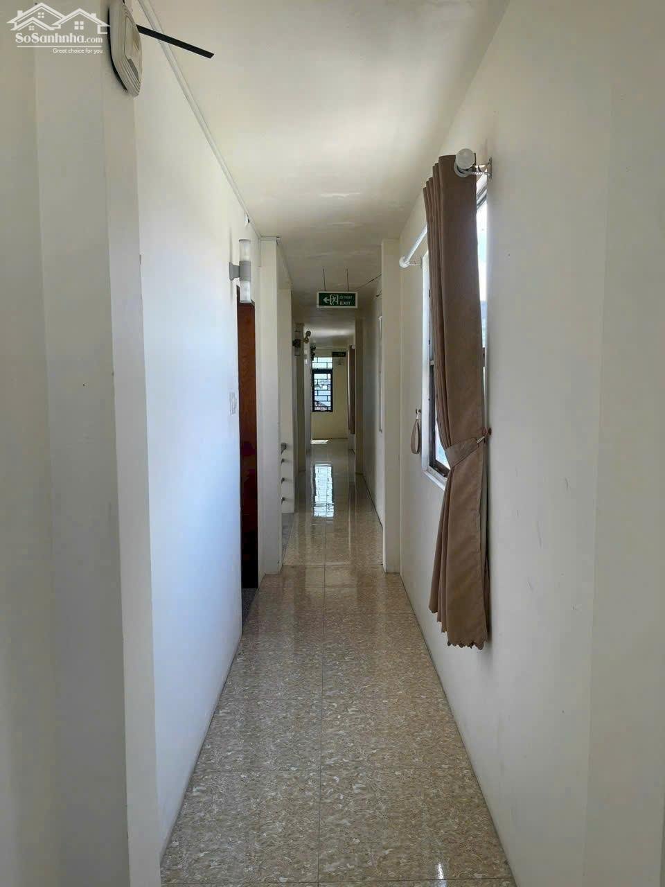 Bán KS 30 phòng góc 2 mặt tiền khu tái định cư đường Trần Quang Khải , phường Cái Khế