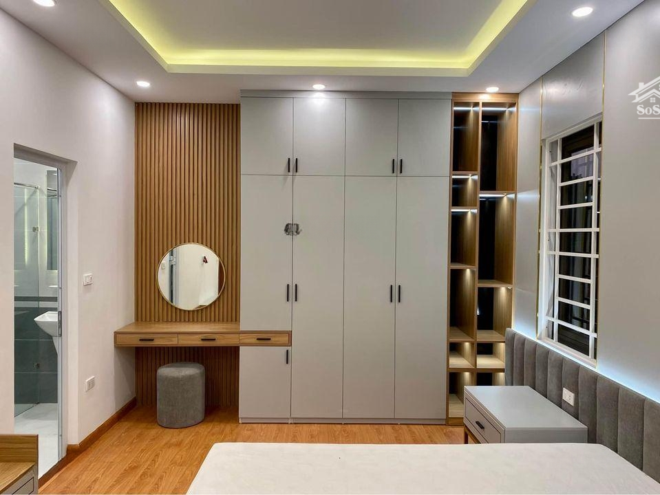 3,8 Tỷ. Nhà Mới Tinh. Căn Nhà 38M2. Mặt Tiền 3.4M X 5T X 6 Phòng Ngủ Đường 2,8M. Ngõ 196 - Lai Xá.
